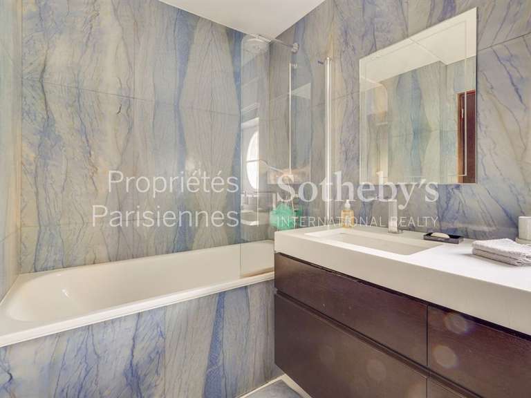 Maison Paris 16e - 5 chambres - 420m²