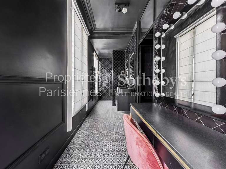 House Paris 16e - 3 bedrooms - 332m²