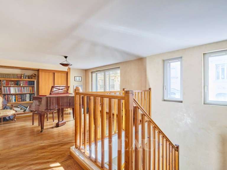 Maison Paris 16e - 5 chambres - 300m²