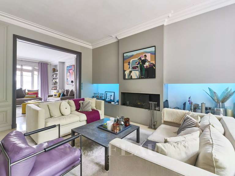 Maison Paris 16e - 6 chambres - 504m²
