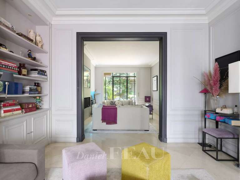 Maison Paris 16e - 6 chambres - 504m²