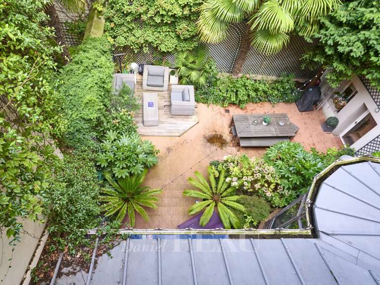 Maison Paris 16e - 6 chambres - 504m²