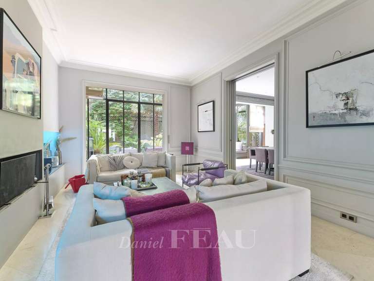 Maison Paris 16e - 6 chambres - 504m²