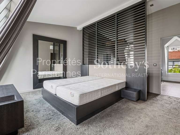 Maison Paris 16e - 4 chambres - 157m²