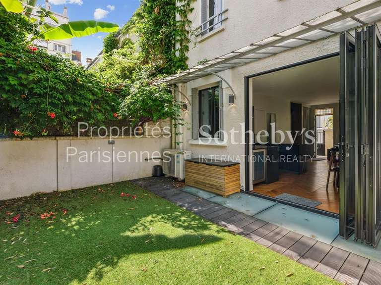 Maison Paris 16e - 4 chambres - 157m²