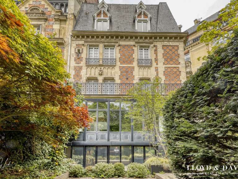 Maison Paris 16e - 3 chambres - 169m²