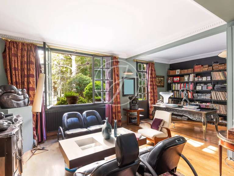 Maison Paris 16e - 3 chambres - 245m²