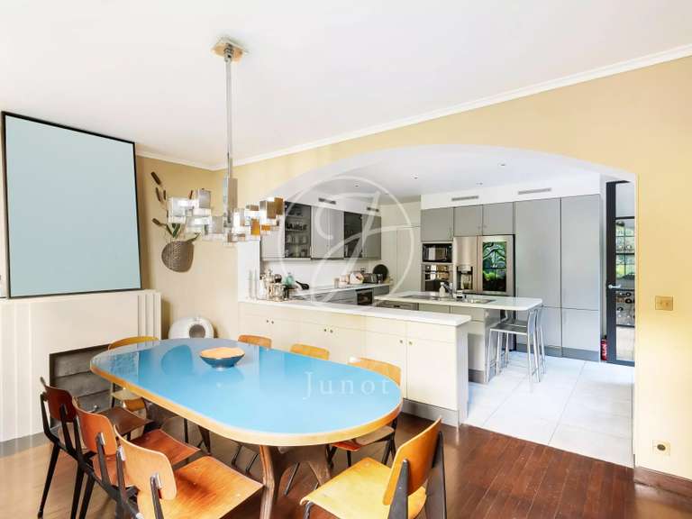 Maison Paris 16e - 3 chambres - 245m²