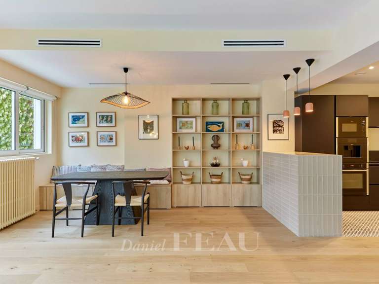 Maison Paris 16e - 3 chambres - 143m²
