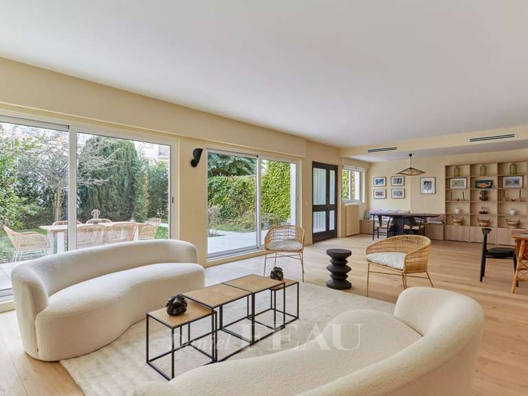 Maison Paris 16e - 3 chambres - 143m²