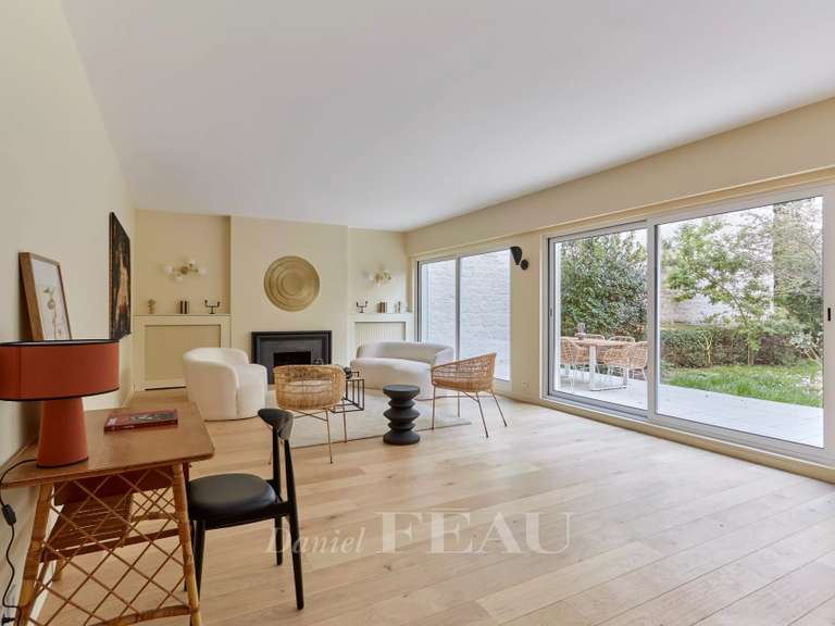 Maison Paris 16e - 3 chambres - 143m²