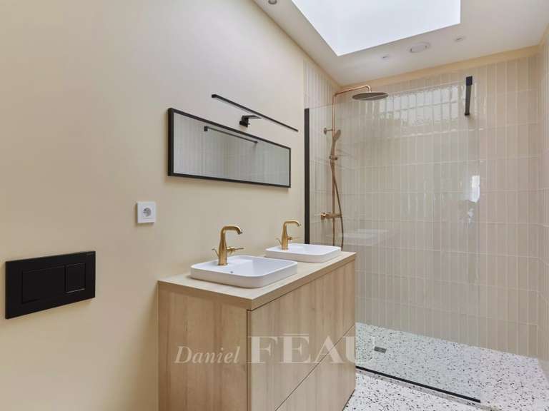 Maison Paris 16e - 3 chambres - 143m²