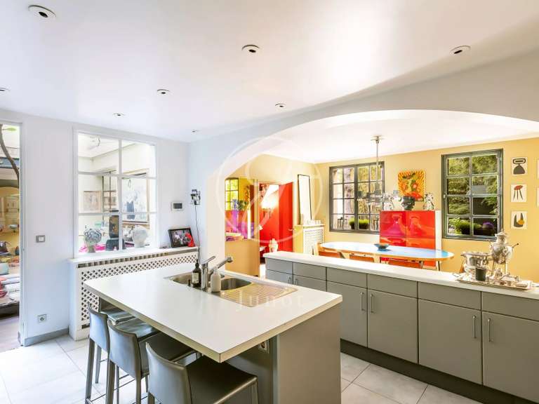 Maison Paris 16e - 3 chambres - 245m²