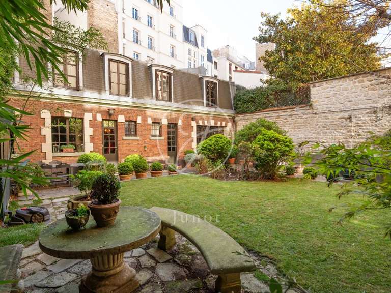 Maison Paris 16e - 3 chambres - 245m²