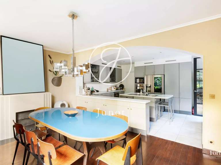 Maison Paris 16e - 3 chambres - 245m²