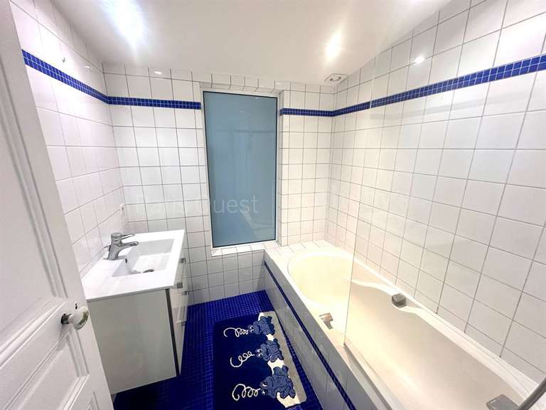 Maison Paris 16e - 2 chambres - 190m²