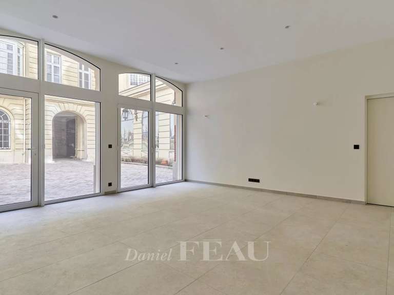 House Paris 16e - 3 bedrooms - 130m²