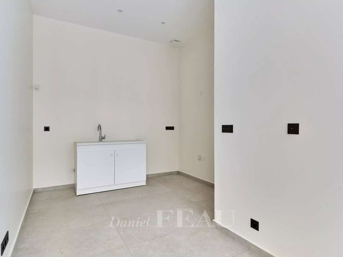 House Paris 16e