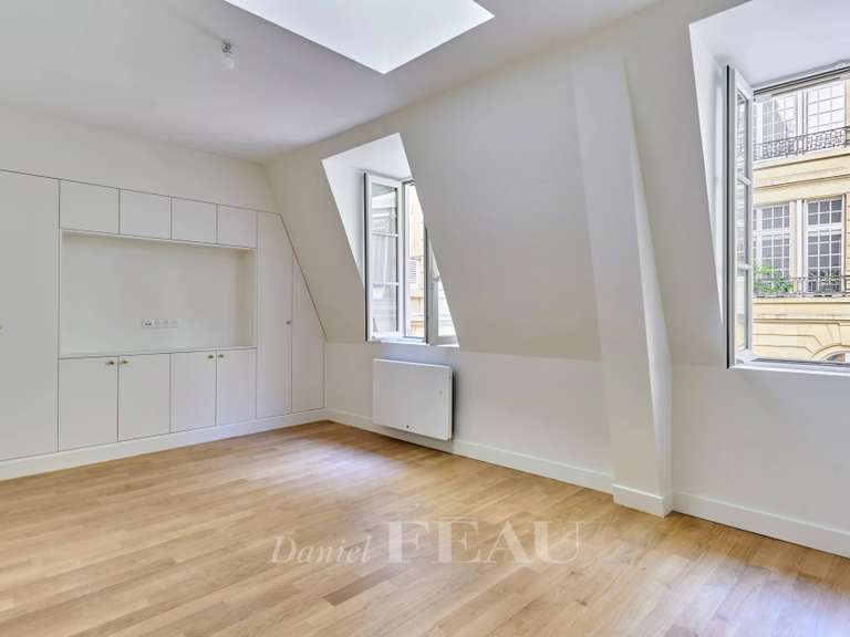 House Paris 16e - 3 bedrooms - 130m²