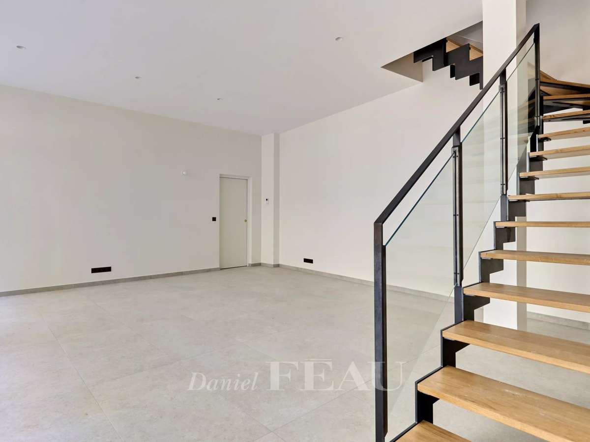 House Paris 16e