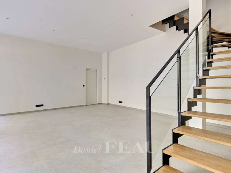 House Paris 16e - 3 bedrooms - 130m²
