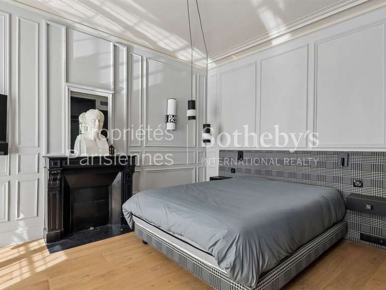 Maison Paris 16e - 3 chambres - 332m²