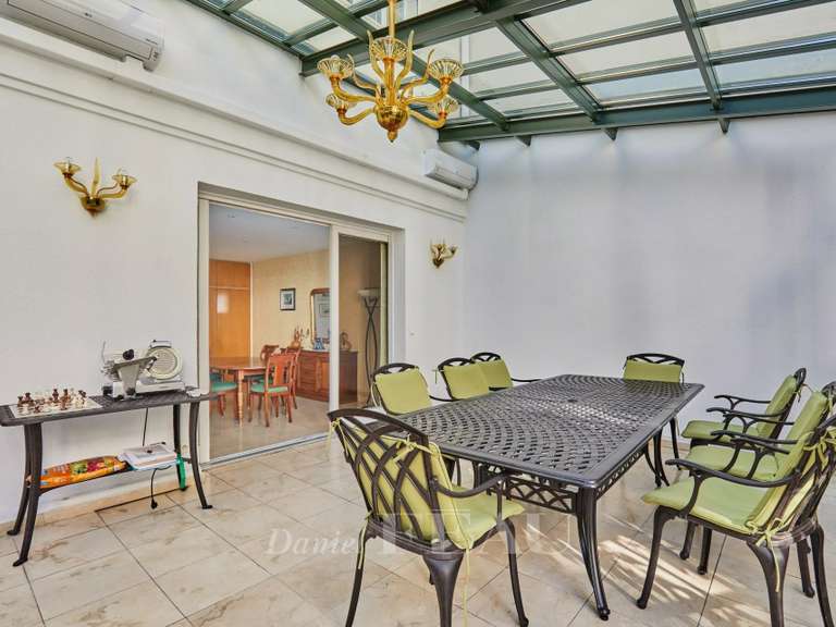 Maison Paris 16e - 5 chambres - 300m²