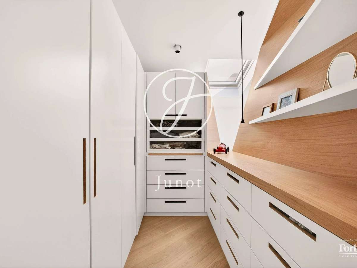 House Paris 16e