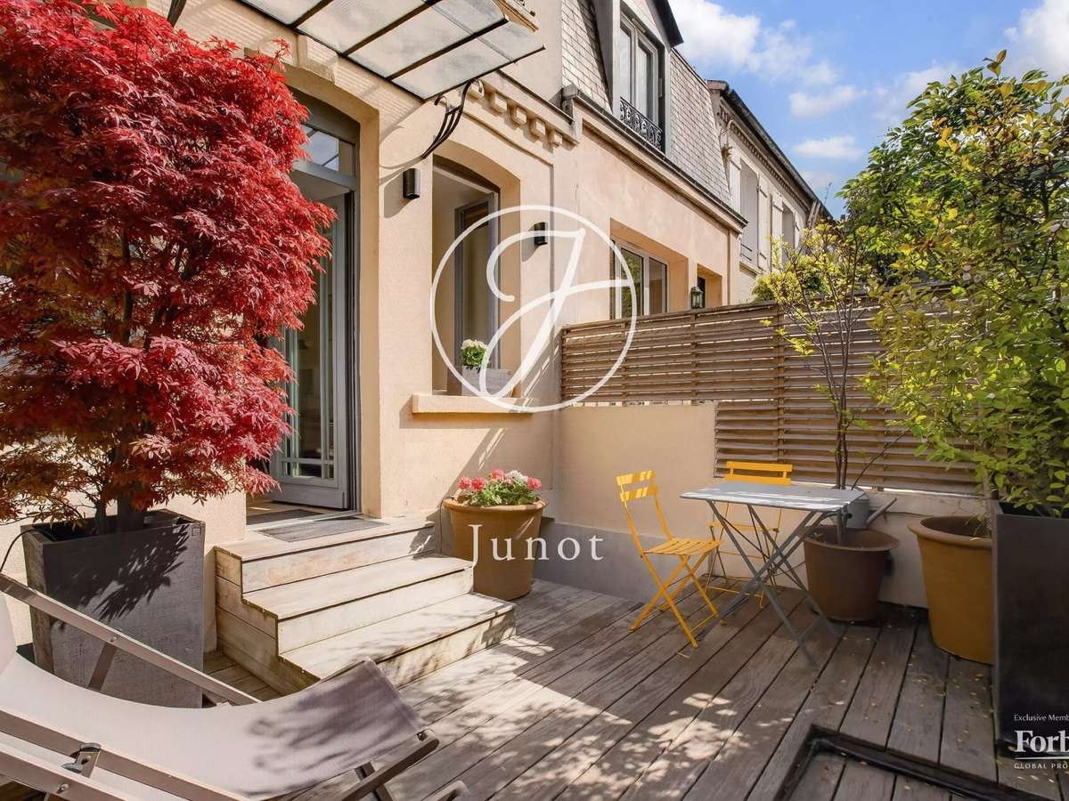House Paris 16e