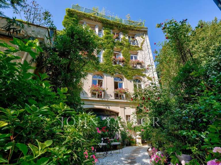 Maison Paris 16e - 7 chambres - 484m²