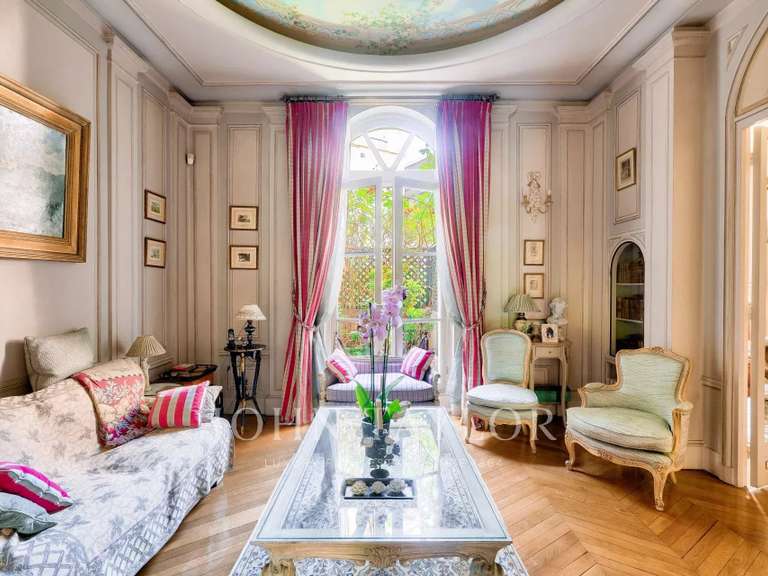 Maison Paris 16e - 7 chambres - 484m²