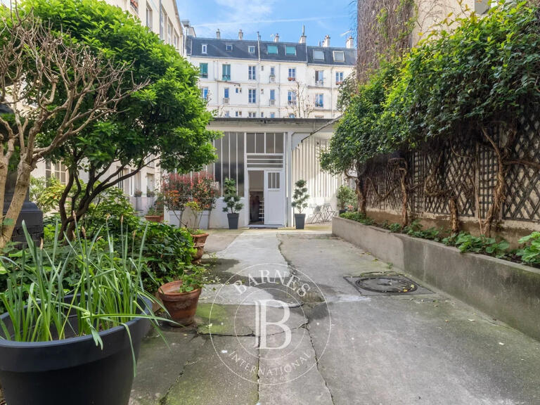 Sale Apartment Paris 17e - 2 bedrooms