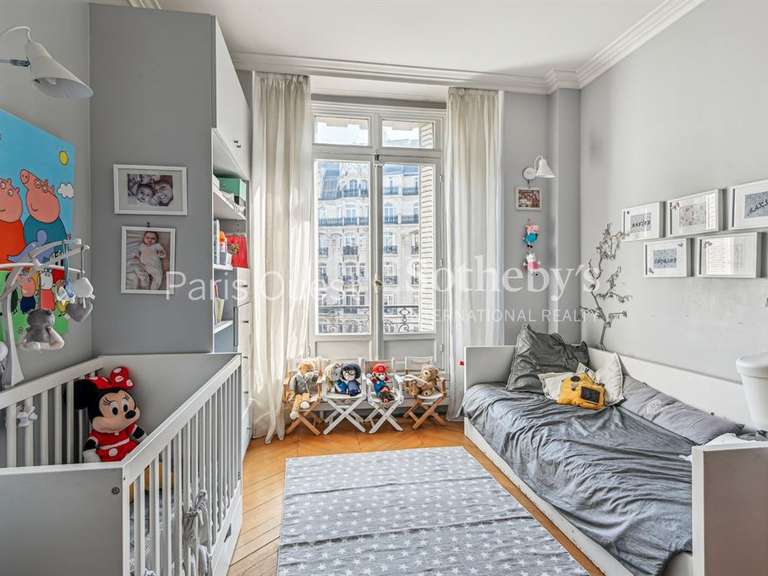 Apartment Paris 17e - 4 bedrooms - 215m²