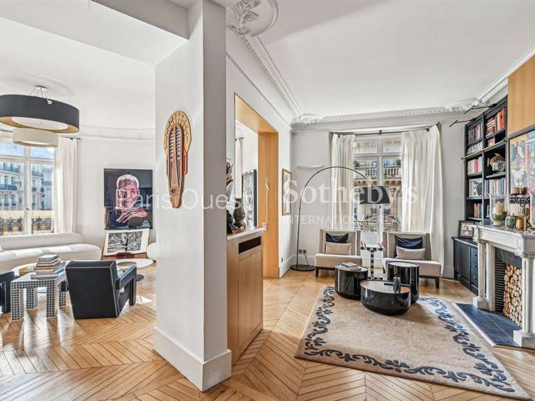 Appartement Paris 17e - 4 chambres - 215m²