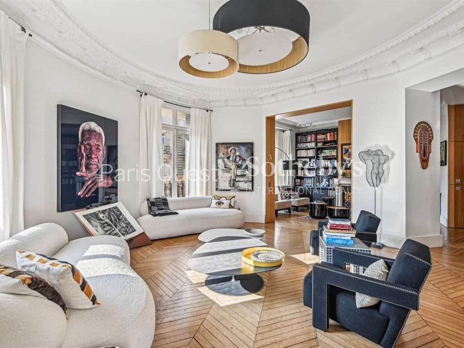 Apartment Paris 17e