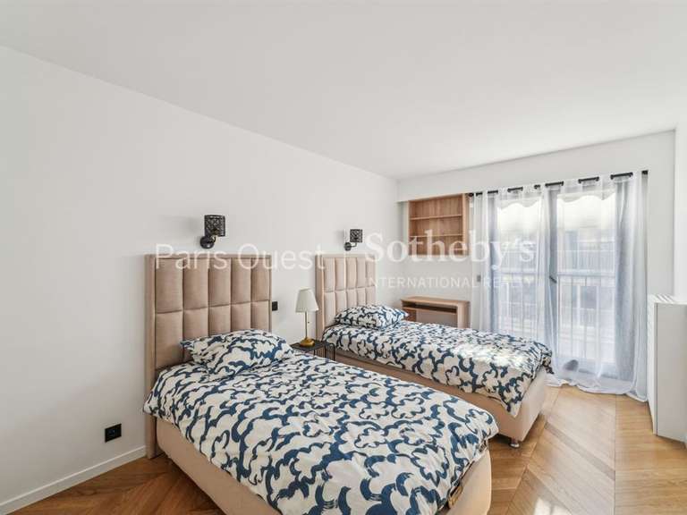 Appartement Paris 17e - 3 chambres - 78m²