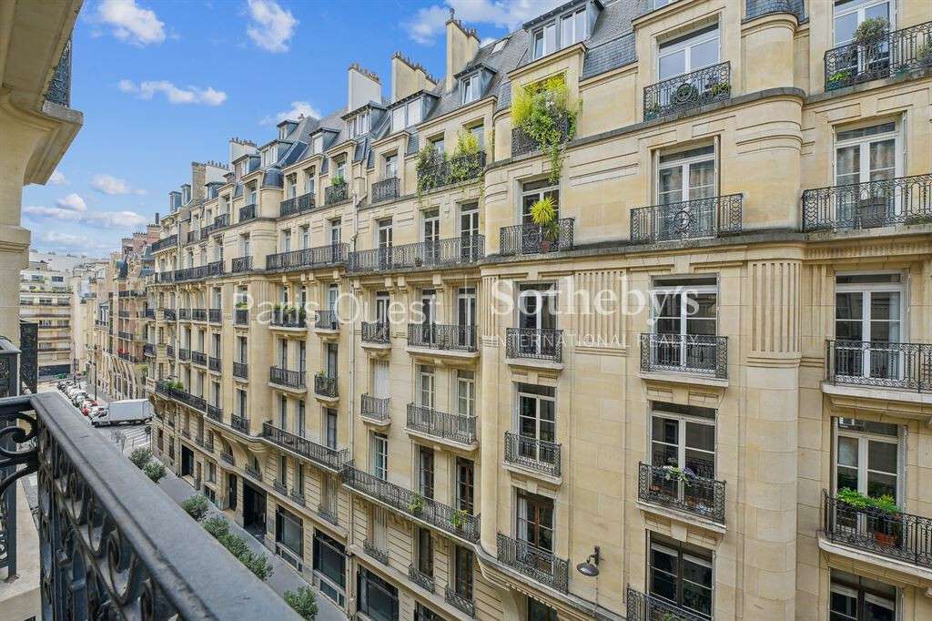 Apartment Paris 17e