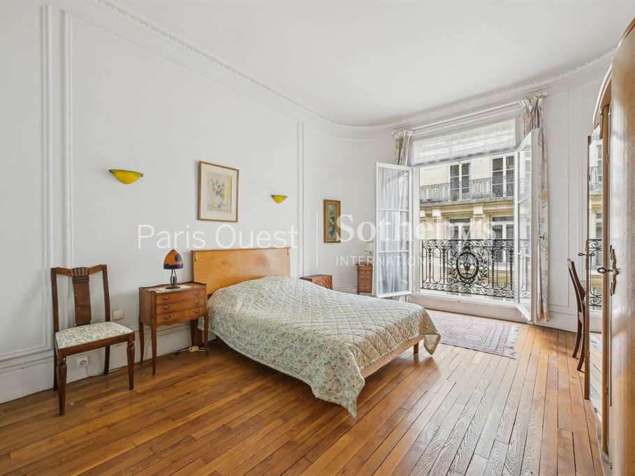 Apartment Paris 17e