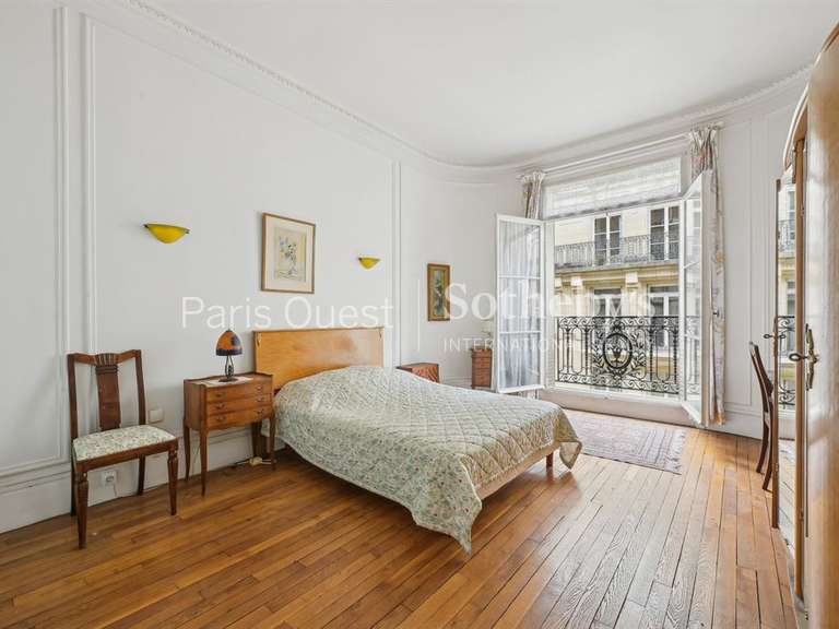 Apartment Paris 17e - 3 bedrooms - 143m²