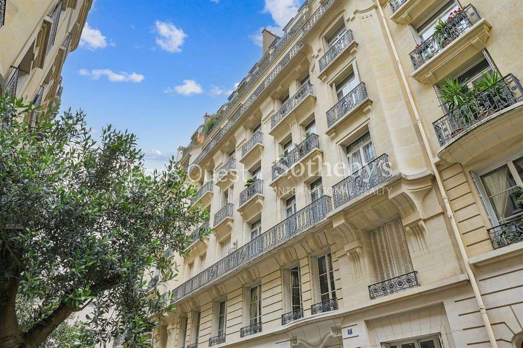 Apartment Paris 17e