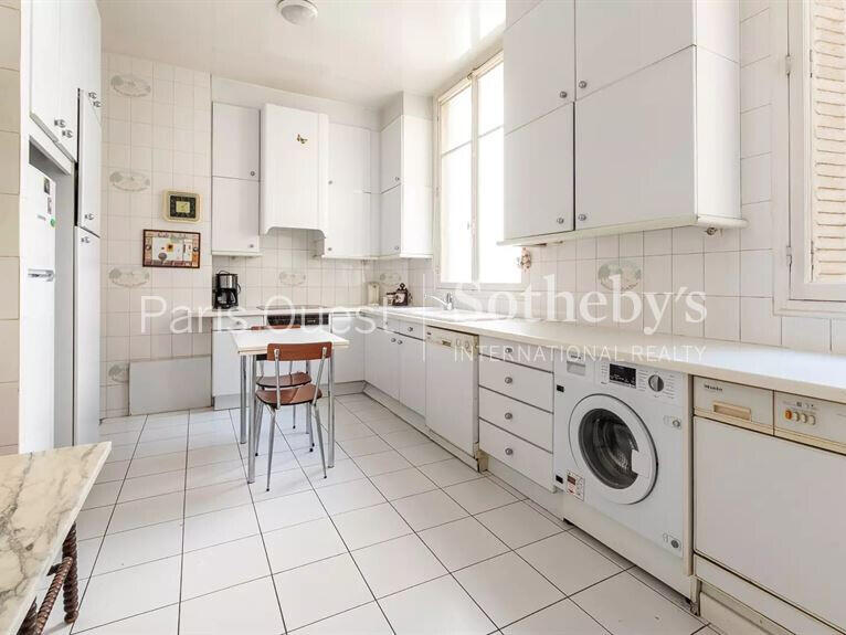 Apartment Paris 17e