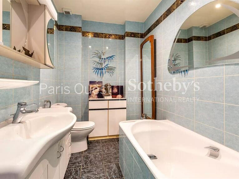 Apartment Paris 17e