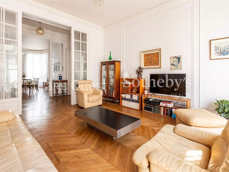 Apartment Paris 17e