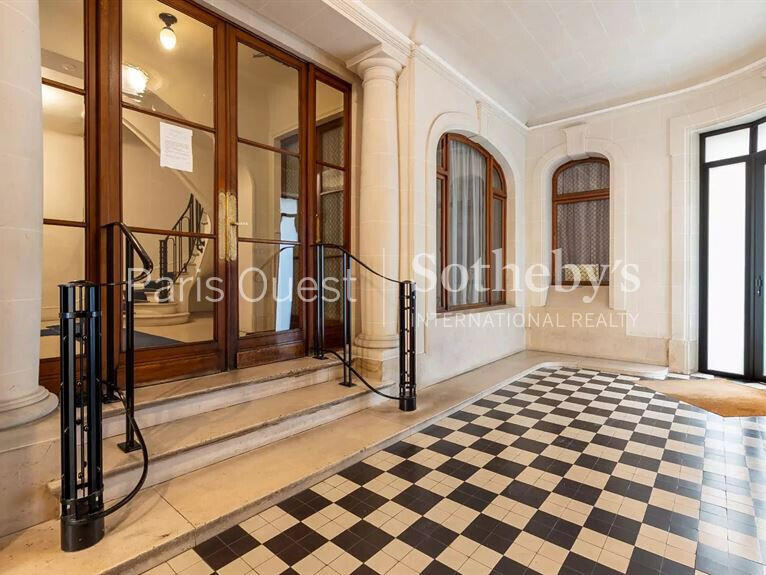 Apartment Paris 17e