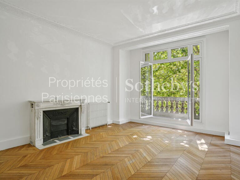Appartement Paris 17e - 2 chambres - 186m²