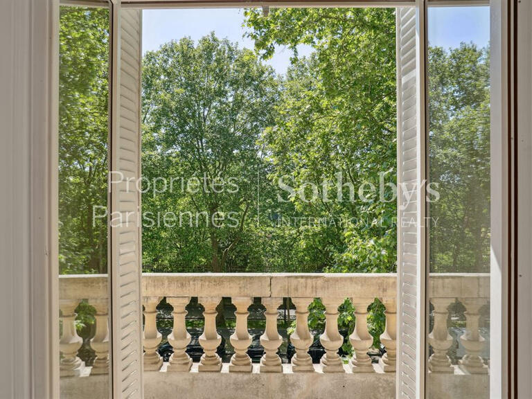 Appartement Paris 17e - 2 chambres - 186m²