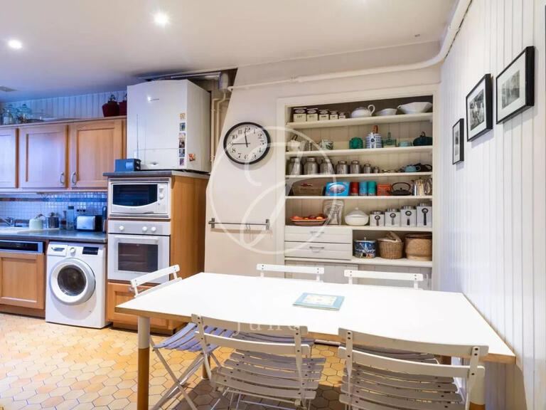 Appartement Paris 17e - 4 chambres - 132m²