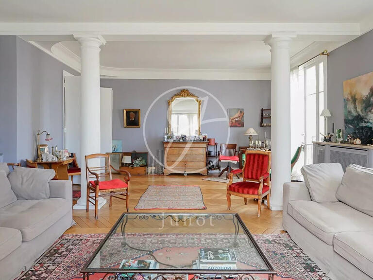 Apartment Paris 17e - 3 bedrooms - 190m²