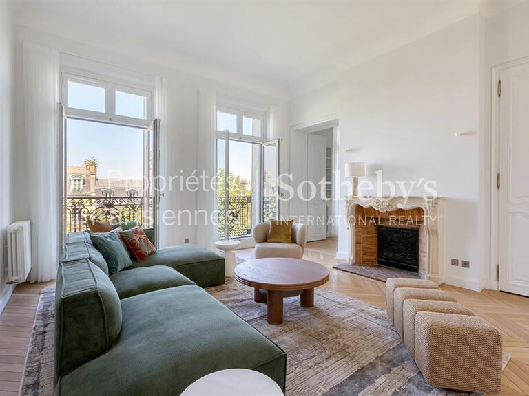 Apartment Paris 17e - 2 bedrooms - 172m²