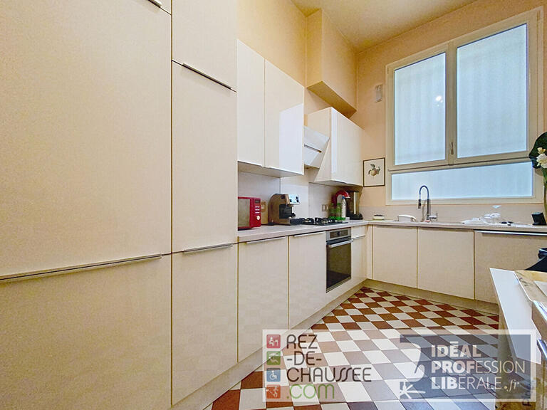 Appartement Paris 17e - 2 chambres - 138m²